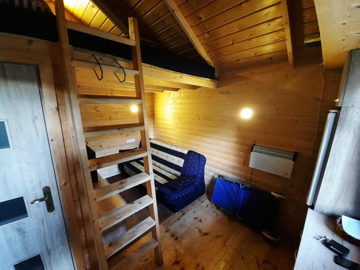 Niewygodny Domek Z Wlasnym Podworkiem Wisełka Extérieur photo