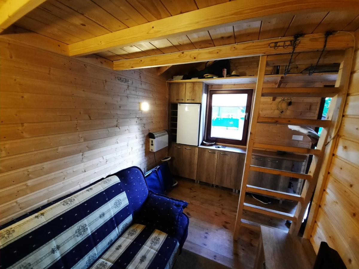 Niewygodny Domek Z Wlasnym Podworkiem Wisełka Extérieur photo